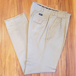 Men's Lucchese Front Pleat Khaki Pants